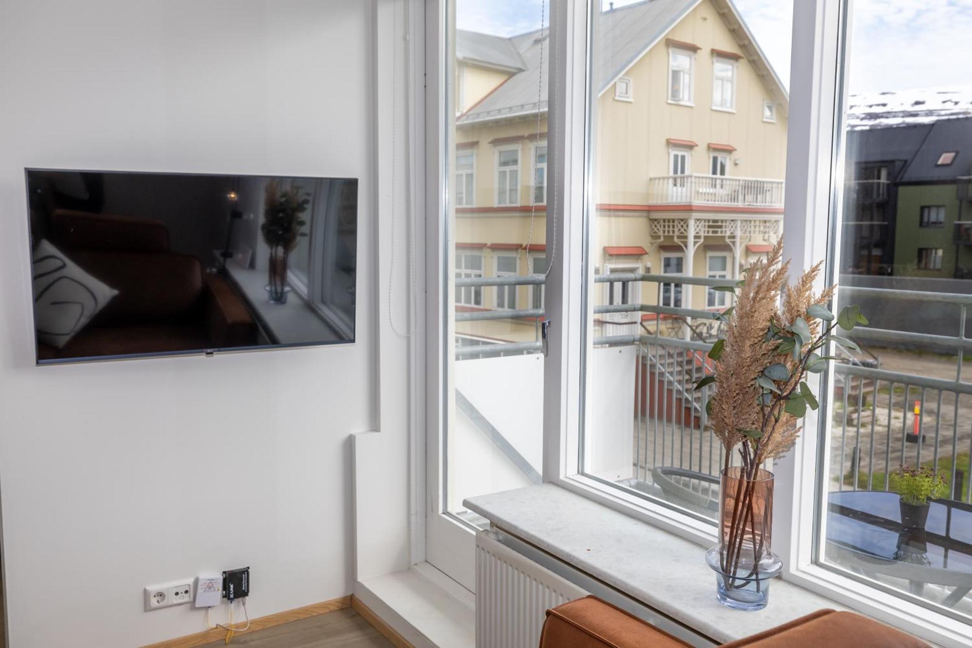 Charming Deluxe Apartment Akureyri Værelse billede